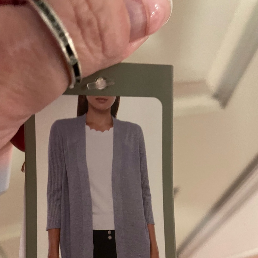 Woman - Picture 2 of 5